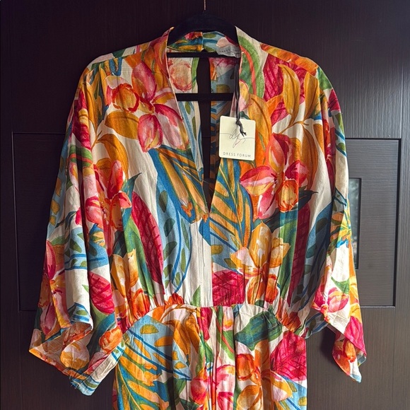 NWT Dress Forum Tropical Print Kimono Style Dress - Size L - Picture 2 of 11